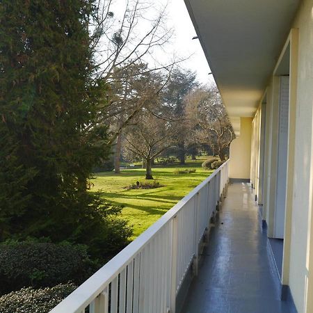 Spacieux F5 Au Parc Arbore Orsay Exterior foto