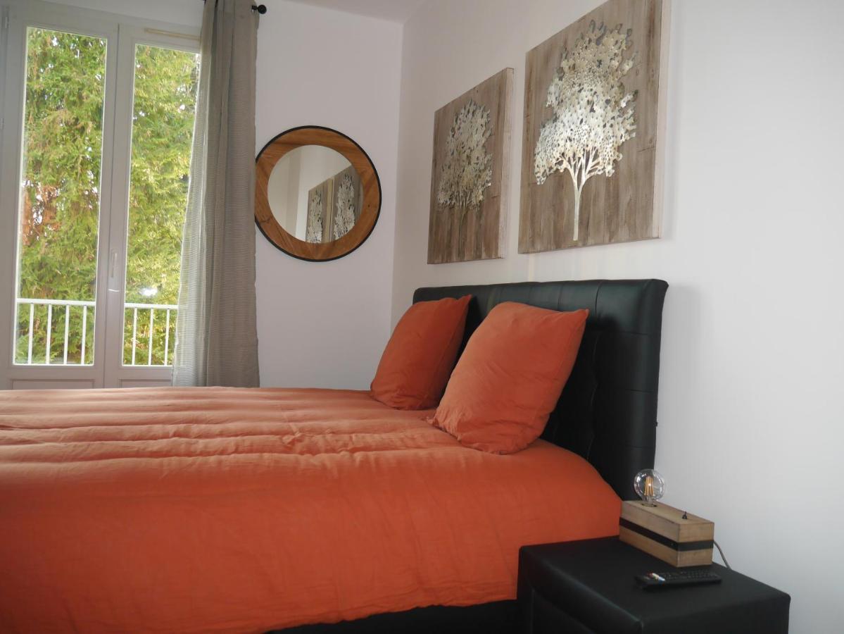 Spacieux F5 Au Parc Arbore Orsay Exterior foto